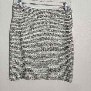 Banana Republic Tweed Pencil Skirt Womens Petite 2P Black White Striped Italian